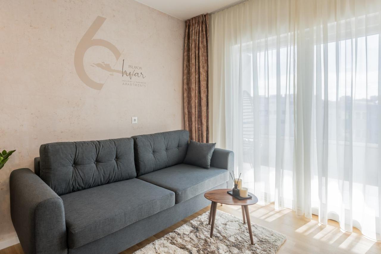 6 Islands - & Business - Free Garage Parking Apartment